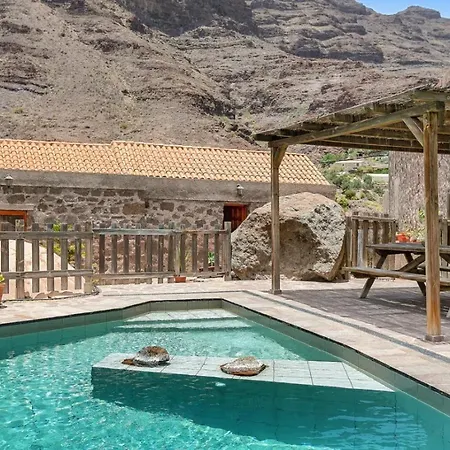 By Rivero 度假居 *